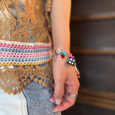 eeeee//very charm bracelet