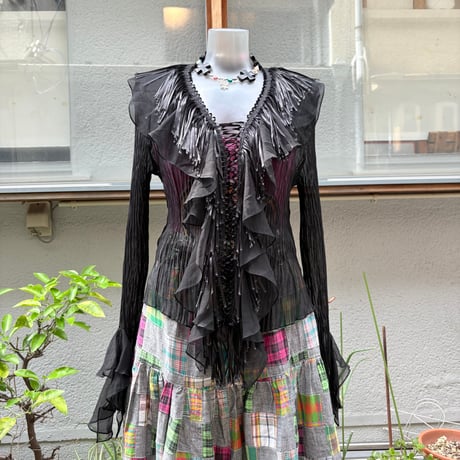 frill fringe pleats tops