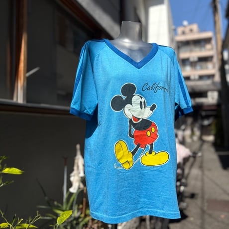 velva sheen//90s usa mickey mouse tee
