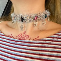 eeeee//knit bijou charm choker