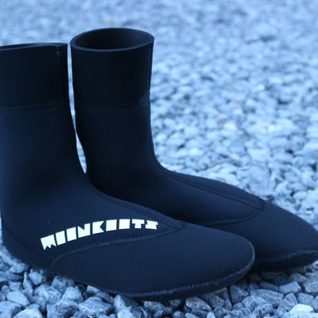 3.5mm Surf Socks by Moon Wetsuits