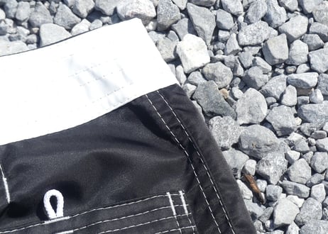 Black＆White SURFTRUNKS byヘブンズバックドア