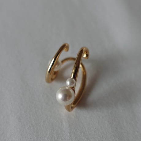 Luna ear cuff