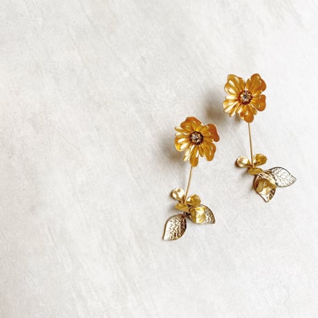 ひまわりピアス、イヤリング