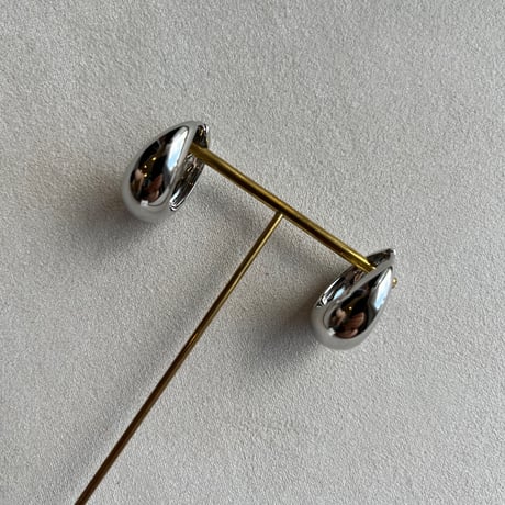 ドロップピアス
