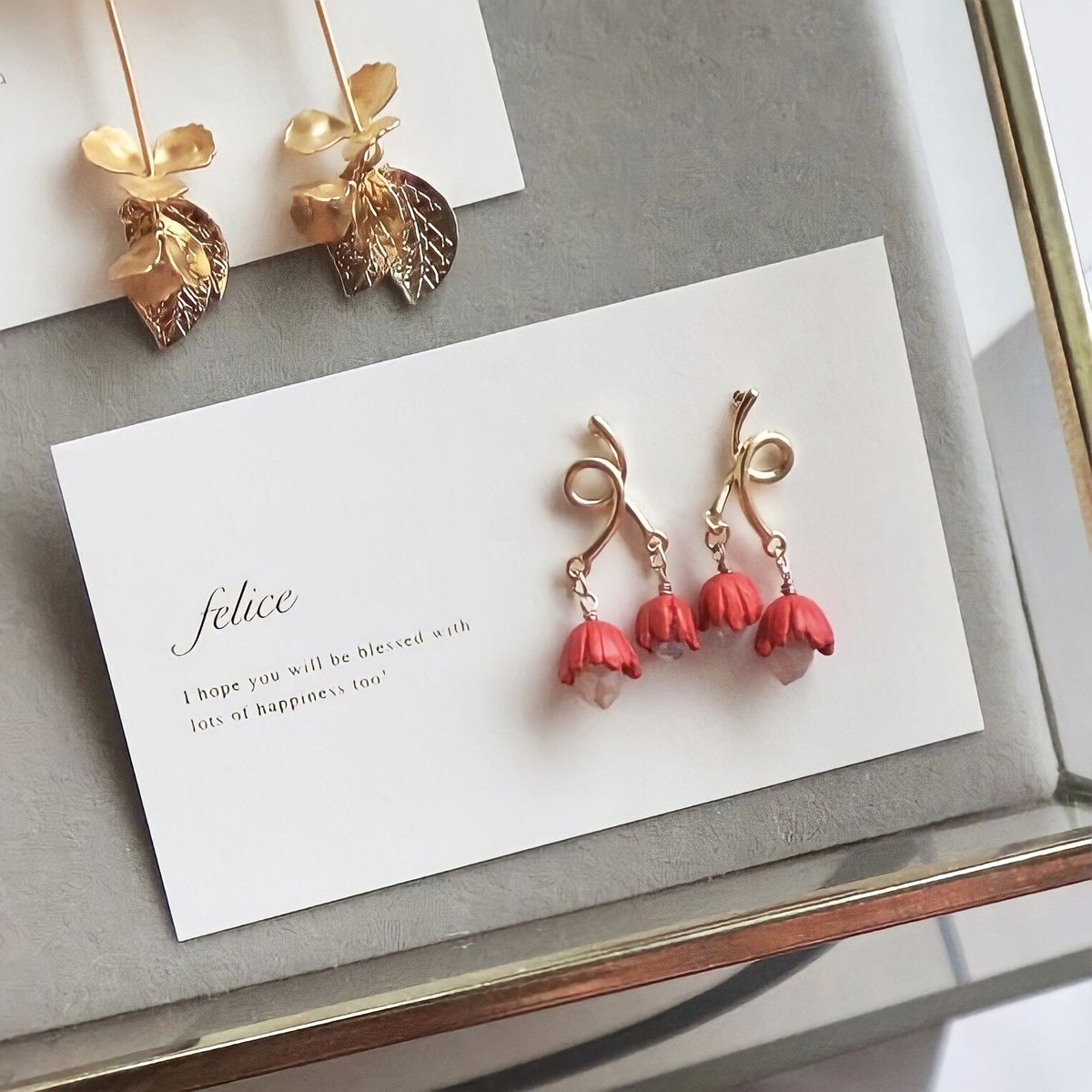 チューリップピアス、イヤリング | felice