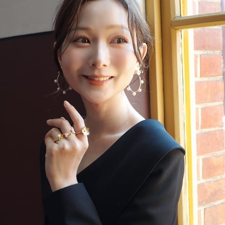 フラワークラウンピアス、イヤリング