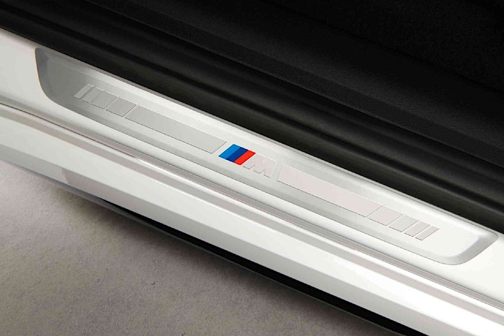 BMW フロント エントランス カバー (M) G60 G61 U06 U11 U10 I20