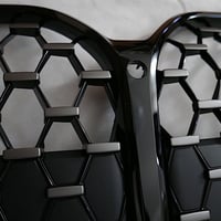 BMW 純正部品 G07 X7シリーズ 用 テールゲートリッドブラックトリム