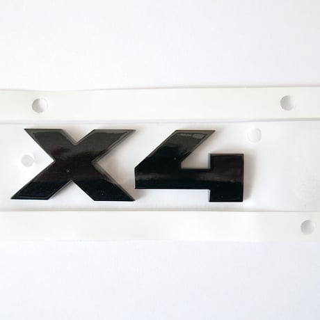 BMW純正 G02 X4 ブラック モデルレター エンブレム Black Painting Letterings.