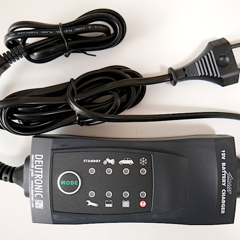 アストンマーティン 12V 純正バッテリーチャージャー 充電器 コンディショナー アストンマーティン 12V 純正バッテリーチャージャー 充電器