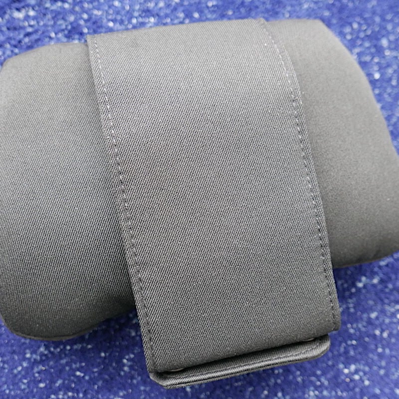 BMW純正リアシートヘッドレストクッション G05 X5 G07 X7 | Wright Co