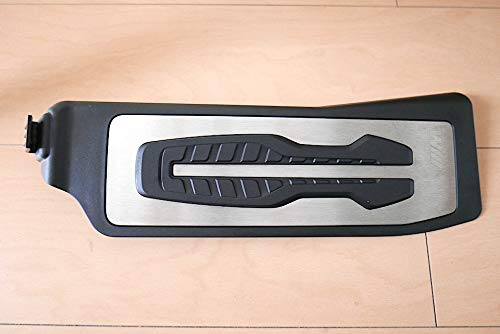 m＋　フットレスト　右ハンドル　中古 BMW純正部品 G30 G31 F90 5シリーズ用 ///Mフットレスト 左ハンドル用