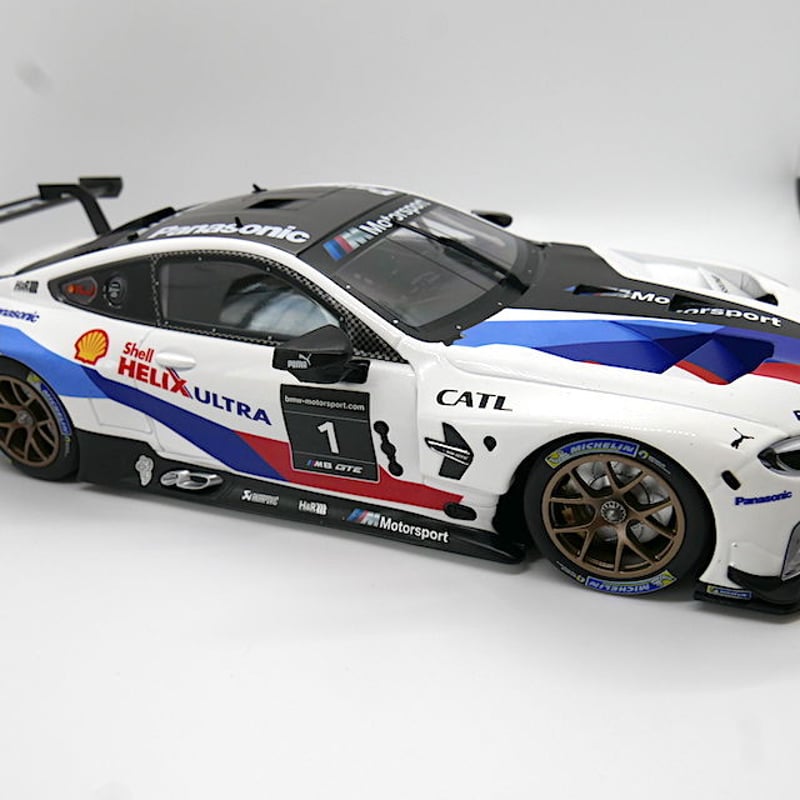 【生産終了品】ミニチャンプス　1/18 BMW M8 ブルーメタリック BMW純正 ミニチュアカー BMW M8 GTE サイズ 1/18 | Wright Comp