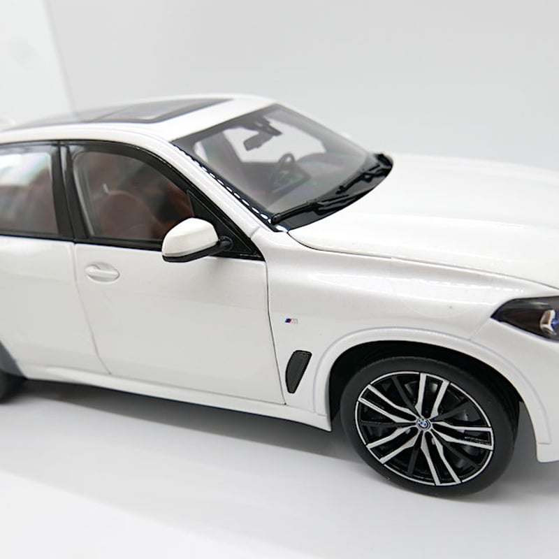 BMW純正アクセサリー ミニチュアカー BMW G05 X5 M50i サイズ 1
