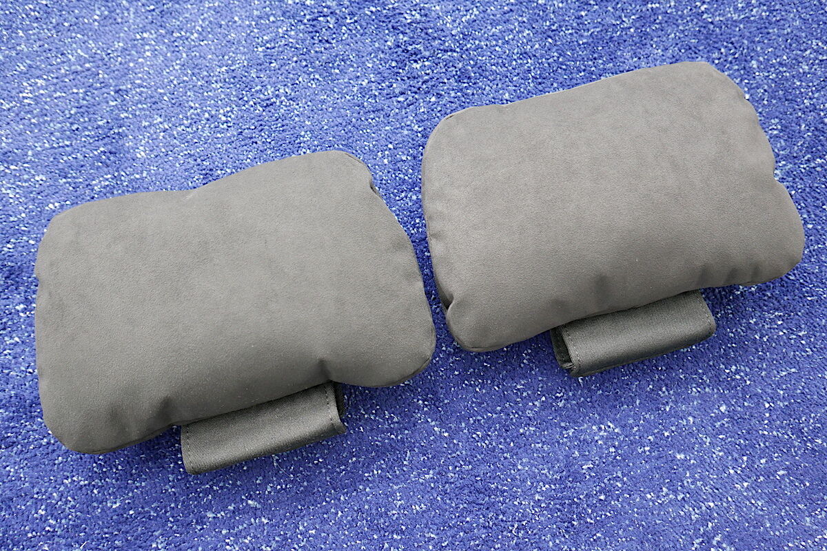 BMW純正リアシートヘッドレストクッション G05 X5 G07 X7 | Wright Co