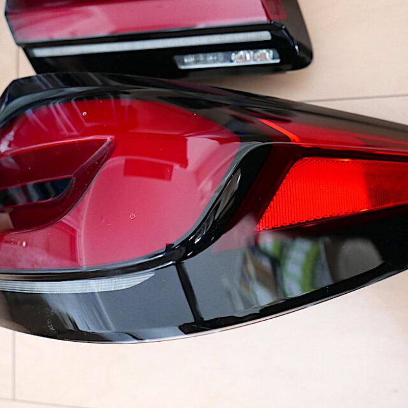 BMW純正部品 G30 G31 F90 5シリーズ用 LCIテールライト後付 BMW純正部品 G30 G31 F90 5シリーズ用 LCIテールライト後付