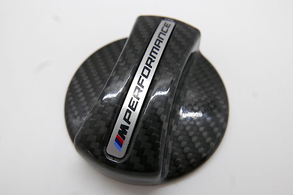 BMW純正 フューエル・キャップ・カバー(カーボン) BMW BMW純正 フューエル・キャップ・カバー(カーボン