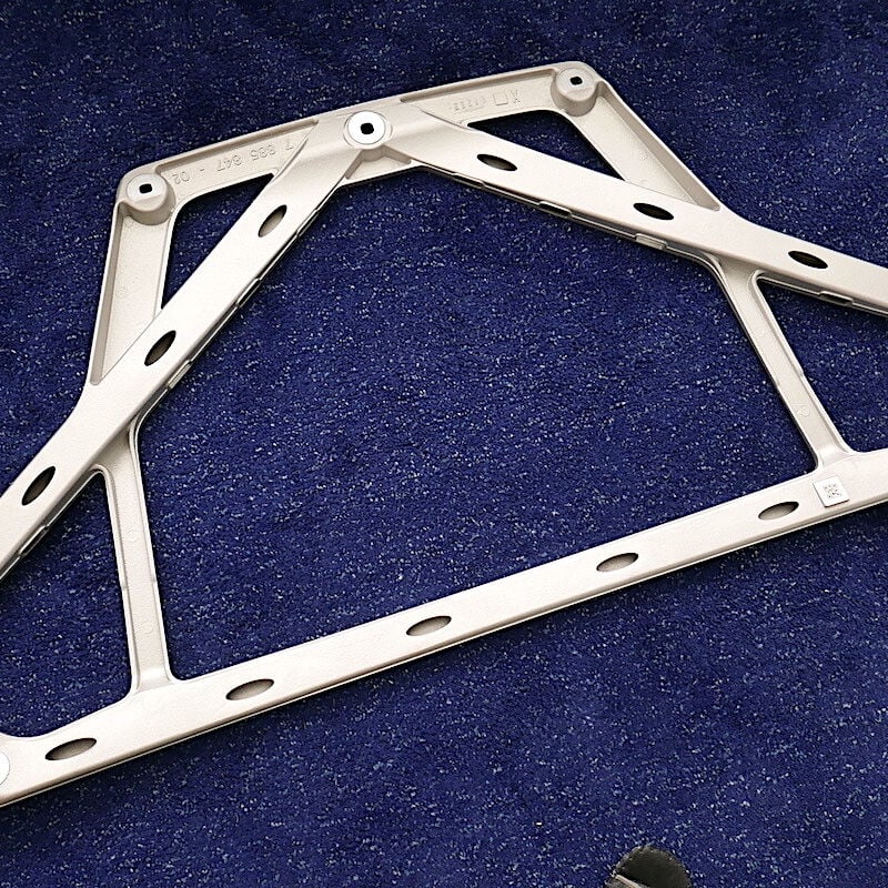 BMW純正 G82 M4 CSL 用 ストラットブレース | Wright Company Inc.