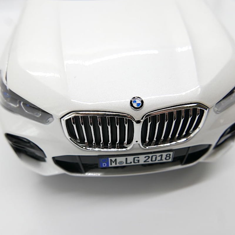 1/18 BMW X5 ミニカー ホワイト G05 X5M Ｍ　BM 1/18 BMW X5 ミニカー ホワイト G05 X5M M BM - メルカリ