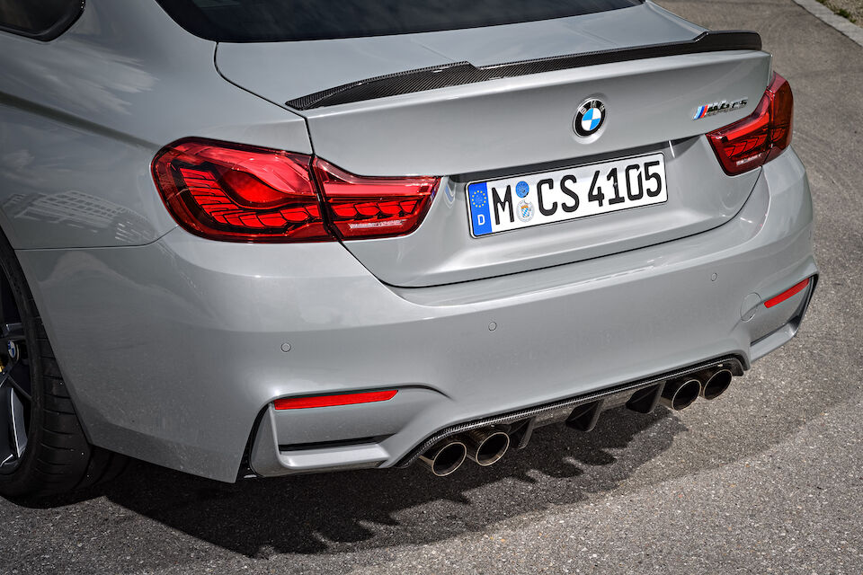 BMW純正 M sports manufacture F82 M4 CSモデル用カーボンリアス