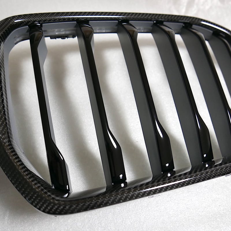   X6 純正グリル　G06 BMW 純正部品 G06 X6 用 M PERFORMANCE カーボンフロントグリル Ico