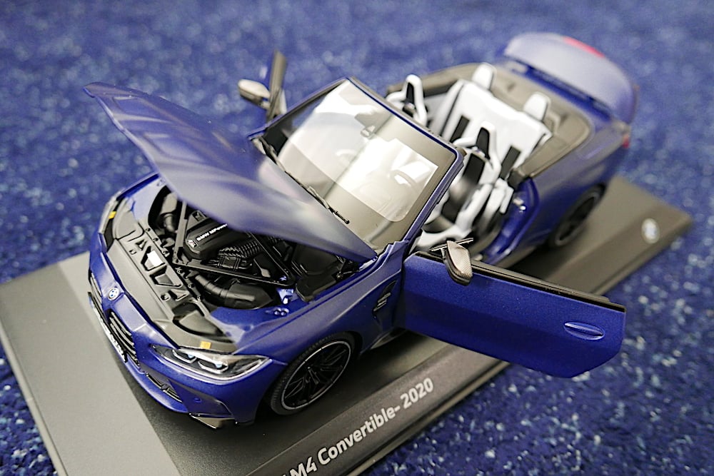 BMW G83 M4 カブリオレ モデルカー ミニチュア 1/18 | Wright Comp