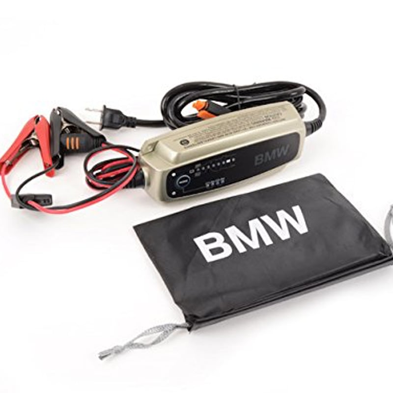 BMW純正（日本未発売）バッテリー充電器