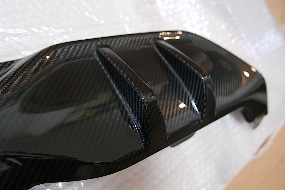 BMW純正 G05 X5用M PERFORMANCE カーボンリアディフューザー | Wrig BMW純正 G05 X5用M PERFORMANCE カーボンリアディフューザー | Wrig