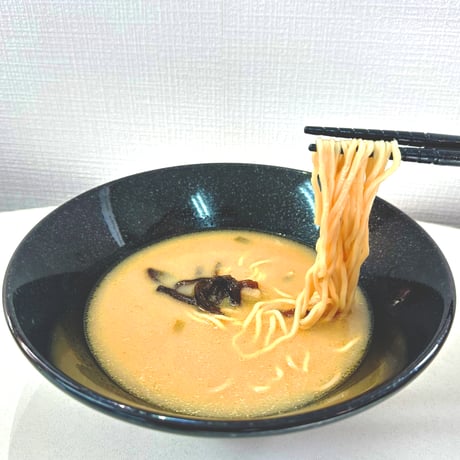 らーめん缶(豚骨風) 1ケース 24缶