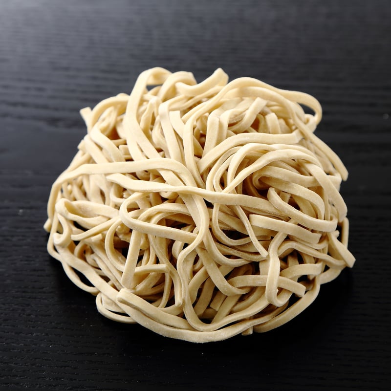 冷凍便】生中華麺4食セット（超極太平打#8・オーション麺） 200g×4玉
