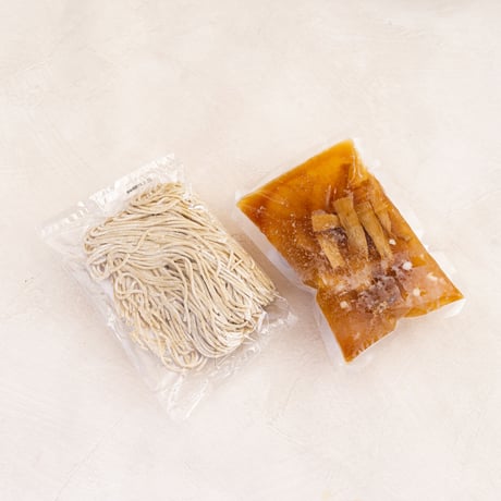 【コラボ商品】中華そば 雲ノ糸　煮干し中華