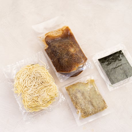 【コラボ商品】ど・みそ　特みそこってりらーめん