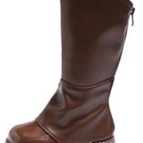 Loose Fit Patent Leather Boot