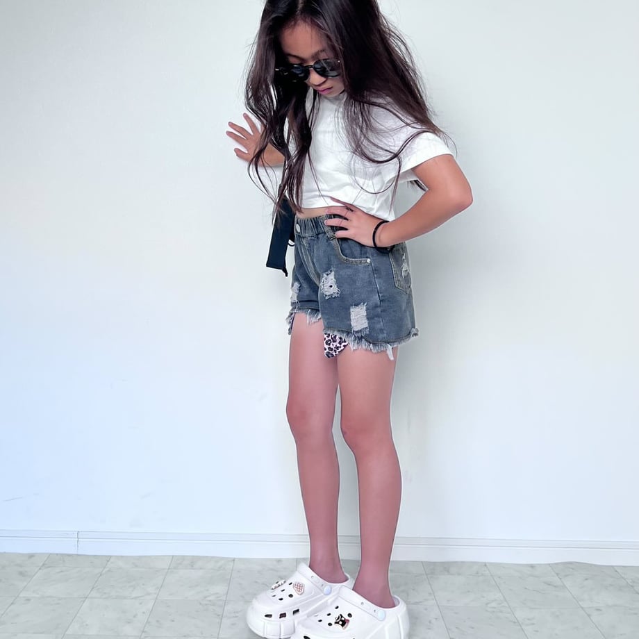 6897282aa8296c9a7bab3019