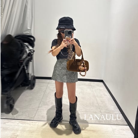 Loose Fit Patent Leather Boot
