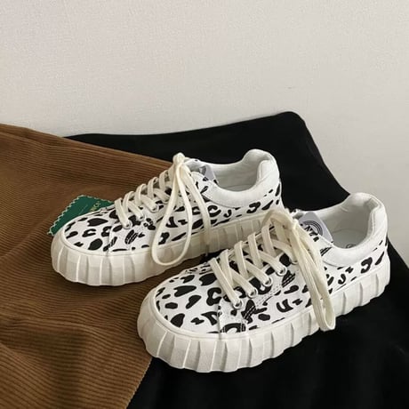leopard dad sneaker