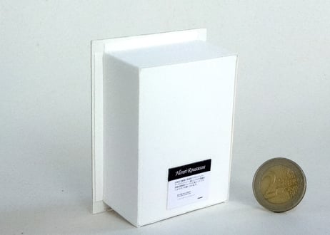 ガレット製作　mini du mini　アンリ・ルソー　ミニチュア　ペーパー 　トランク　in　ペーパー・フレーム　アンティーク ルイ・ヴィトン資料から