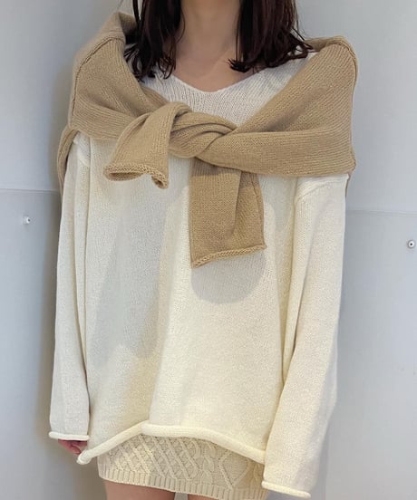 ルーズカーリーニット