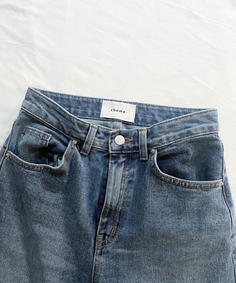 STRAIGHT BOYS DENIM