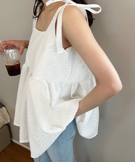 ペプラムジャガードトップス