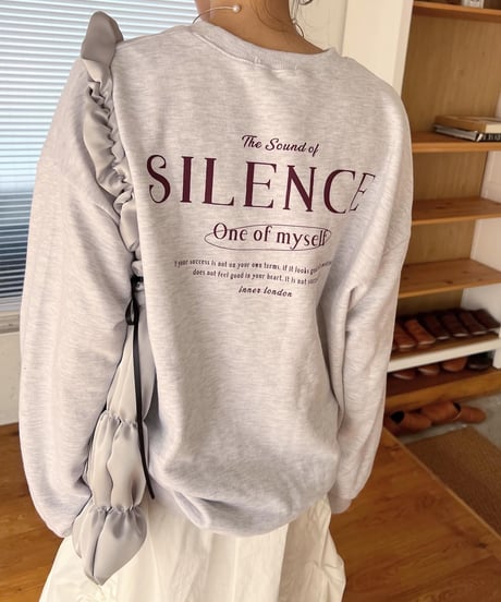 SILENCE ロゴスウェットトップス