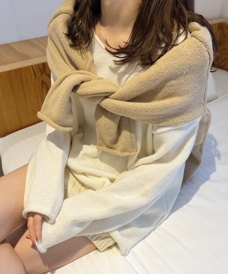 ルーズカーリーニット