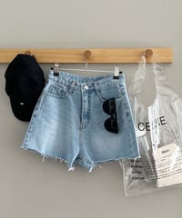 カットオフデニムショートパンツ