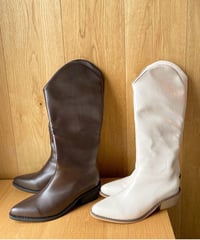WESTERN BOOTS