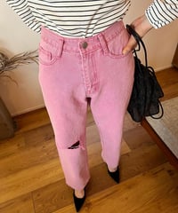 ニーカットピンクデニムパンツ