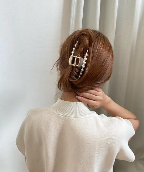 PEARL HAIR CLIP