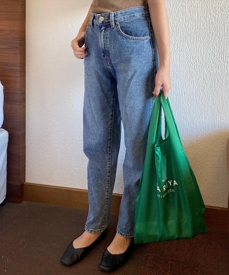 STRAIGHT BOYS DENIM