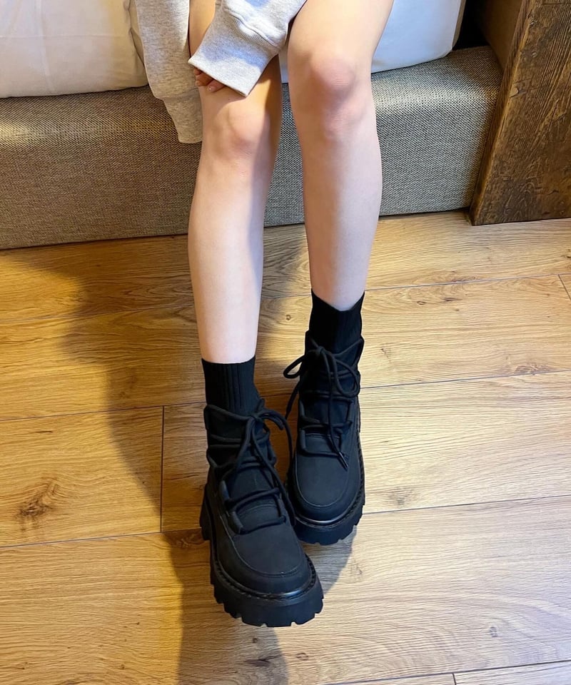 スウェードレースアップブーツ | c h é m e