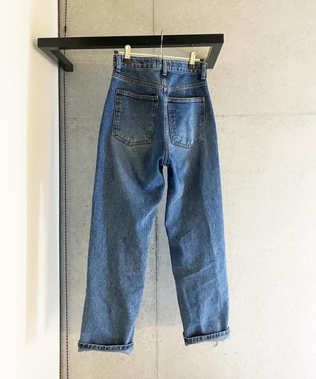 STRAIGHT BOYS DENIM